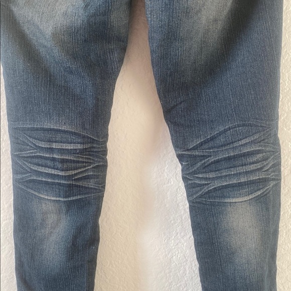 Almost Famous Blue Skinny Jeans with Distressed Details - Picture 4 of 10